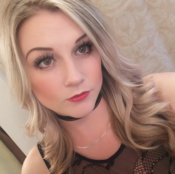 Meet your Posher, Aleena - Picture 4 of 7